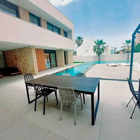 Inmovecos Gawy 2 De Lujo Con Piscina Privada