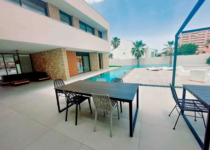 Inmovecos Gawy 2 De Lujo Con Piscina Privada